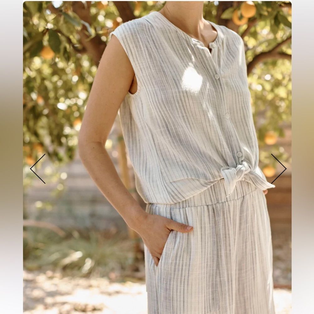 Splendid Linen Striped Lola Sleeveless Button Down Blouse Top M